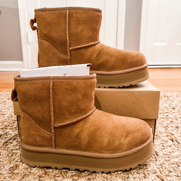 NWT UGG Classic Mini Platform Chestnut Size Y5/Women 6.5 - Picture 6 of 16